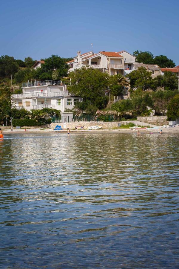 Beach Suite Nina Supetarska Draga Exterior foto