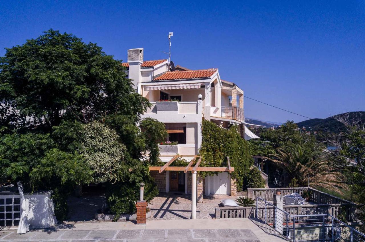 Beach Suite Nina Supetarska Draga Exterior foto