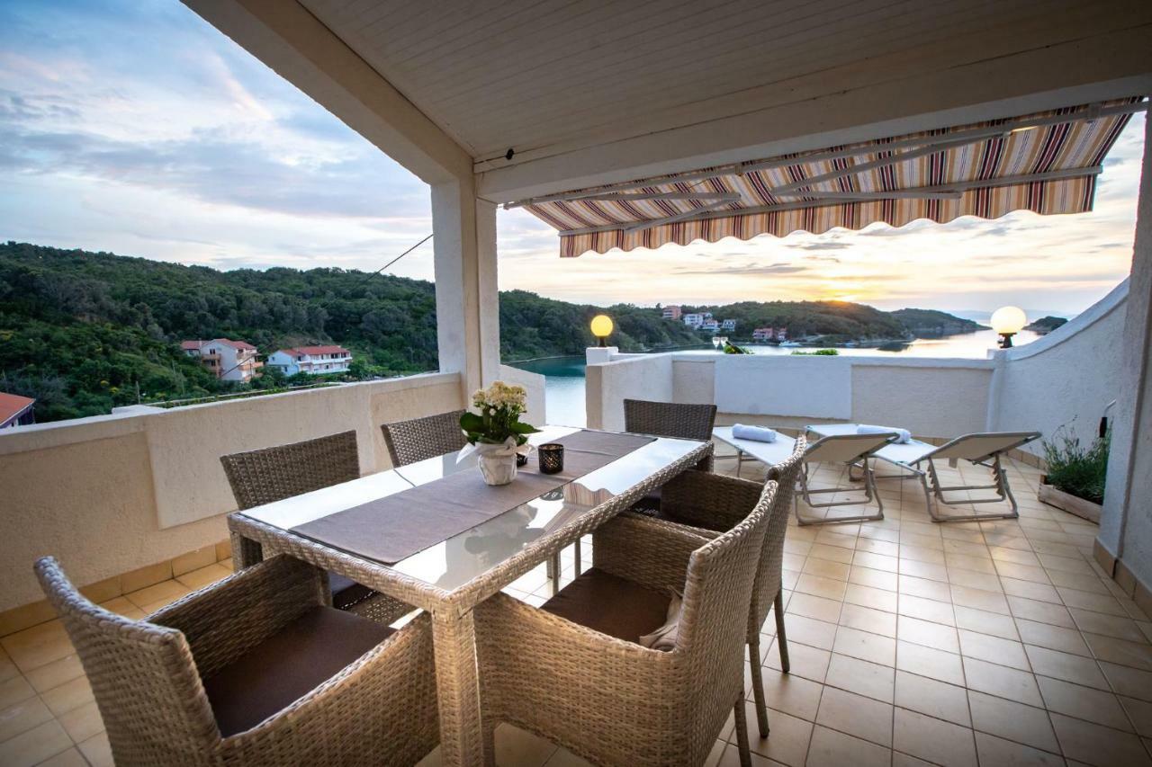 Beach Suite Nina Supetarska Draga Exterior foto